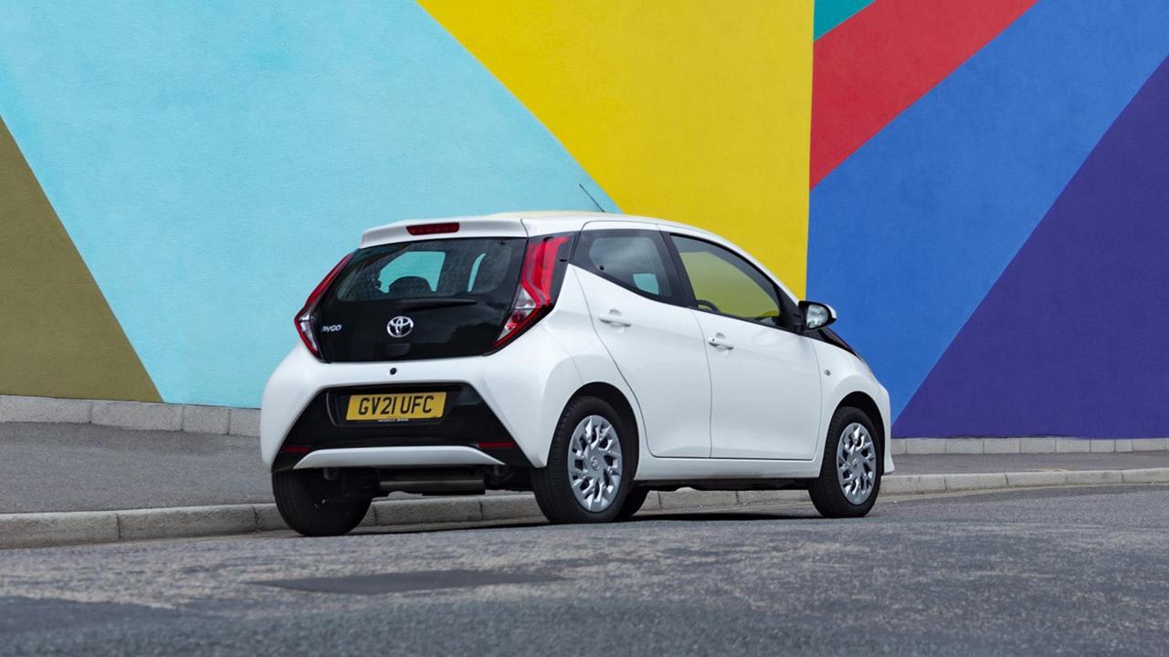 Toyota Aygo, white, colourful wall