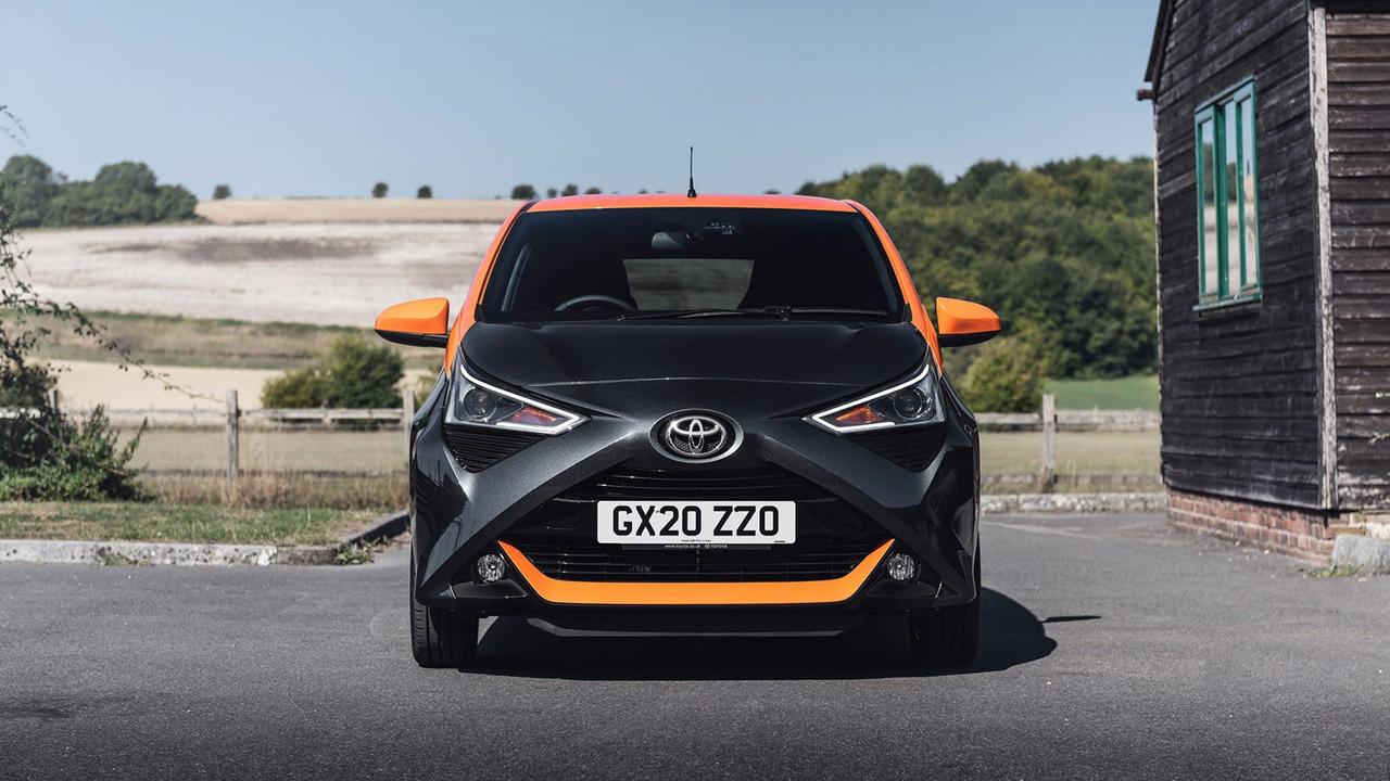 Toyota Aygo in grey, front