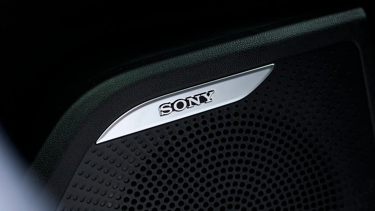 Chery Tiggo 9 with Sony stereo