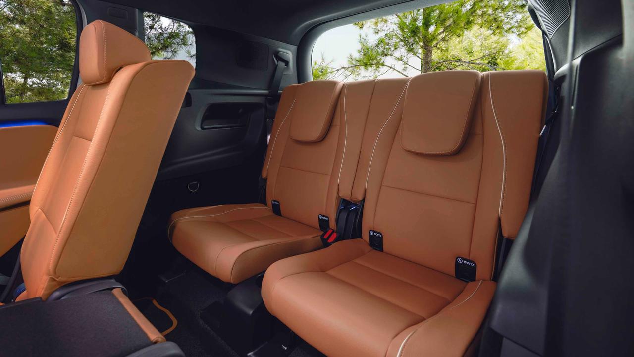 New Mercedes GLB third-row seats