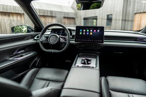 Mazda 6e LHD interior