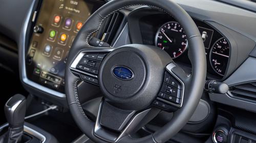 Review – Subaru Crosstrek – steering wheel detail