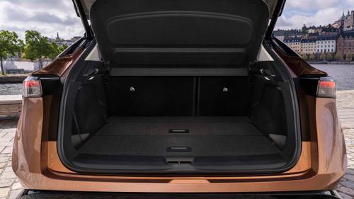 Nissan Ariya boot