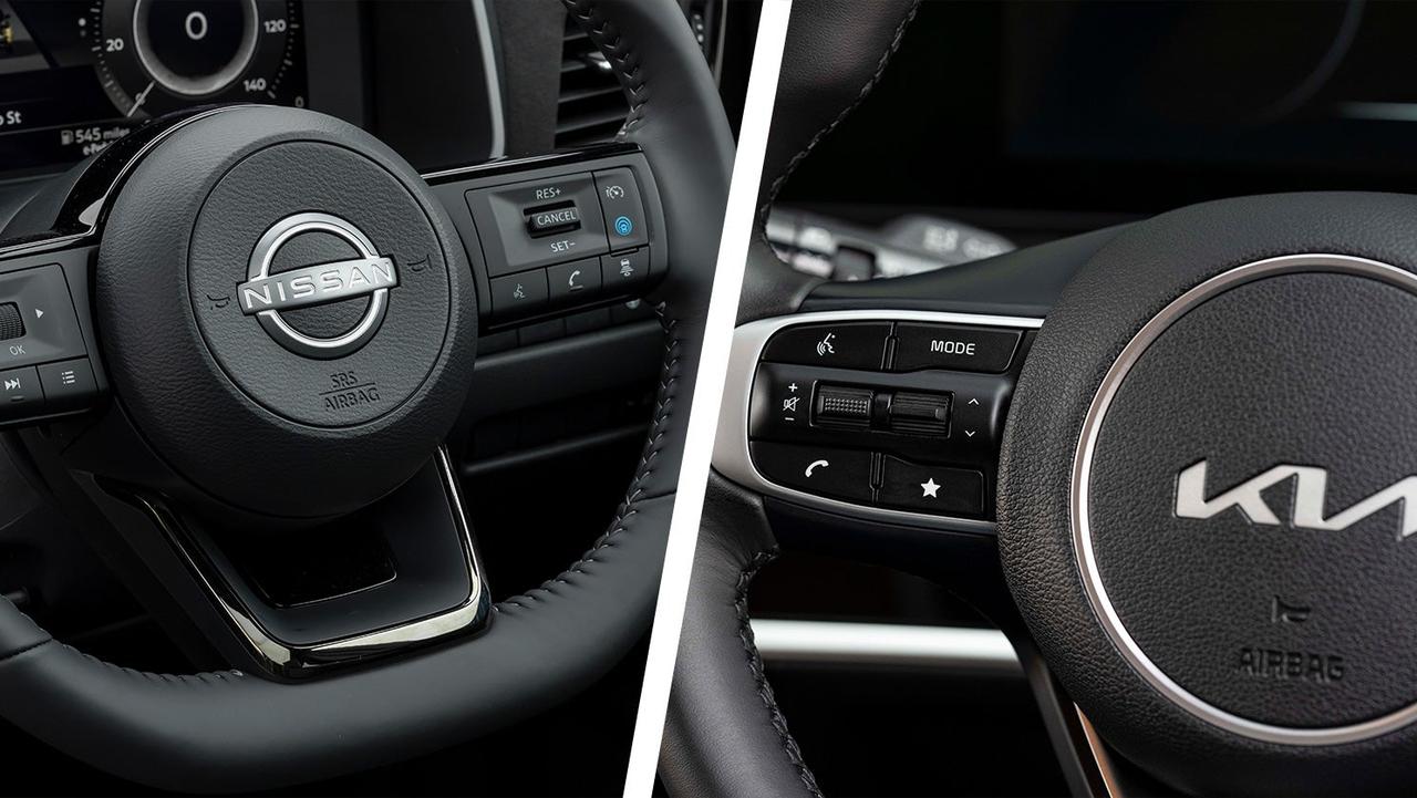 Nissan Qashqai vs Kia Sportage steering wheels