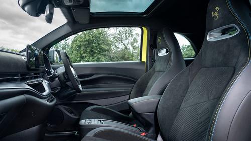 Abarth 500e review – side interior