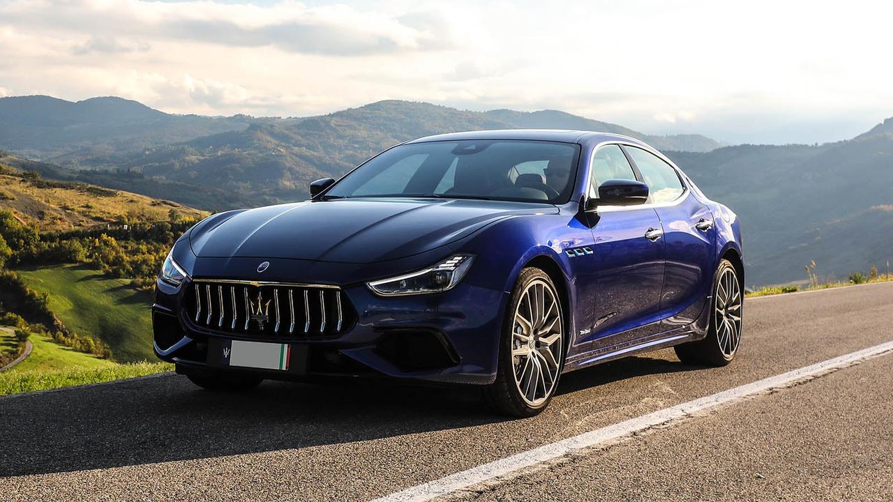 Maserati Ghibli in blue