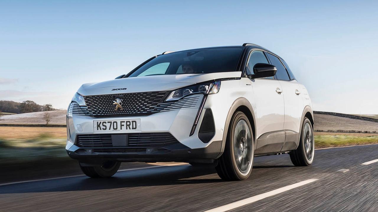 Peugeot 3008 in white