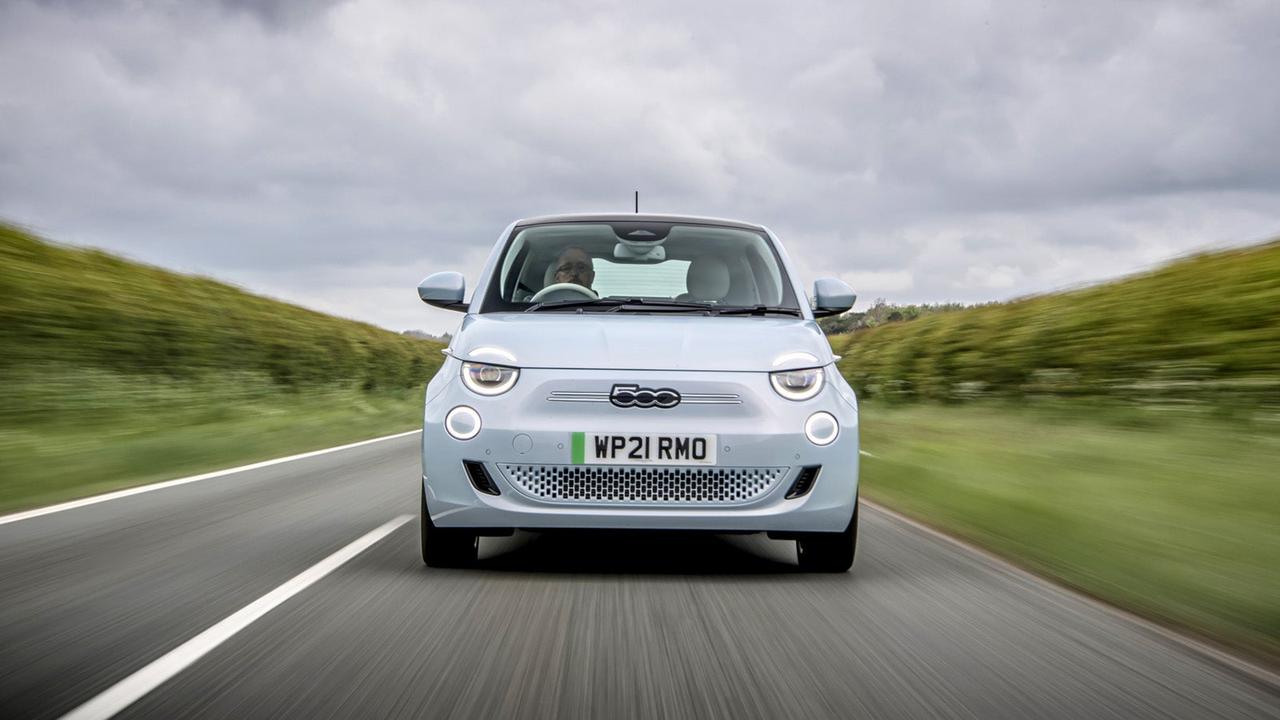 Fiat 500 in light blue, front