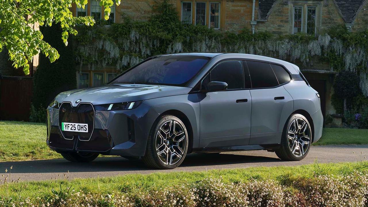 BMW iX in grey