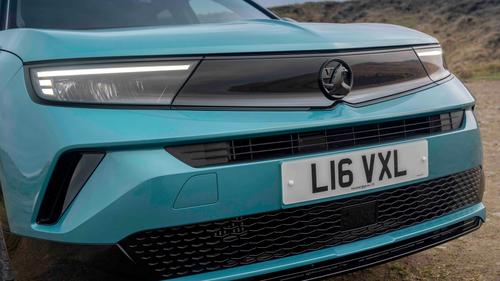 Vauxhall Mokka headlight