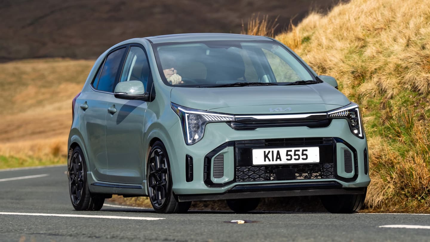 Kia Picanto driving