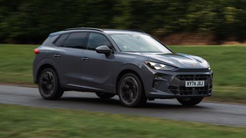 Cupra Terramar driving
