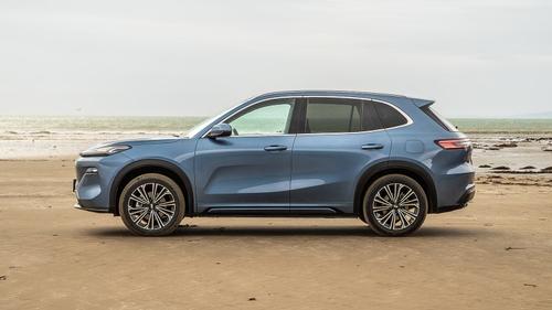 Geely Starray EM-i review – side