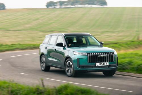 Jaecoo 5 - front driving