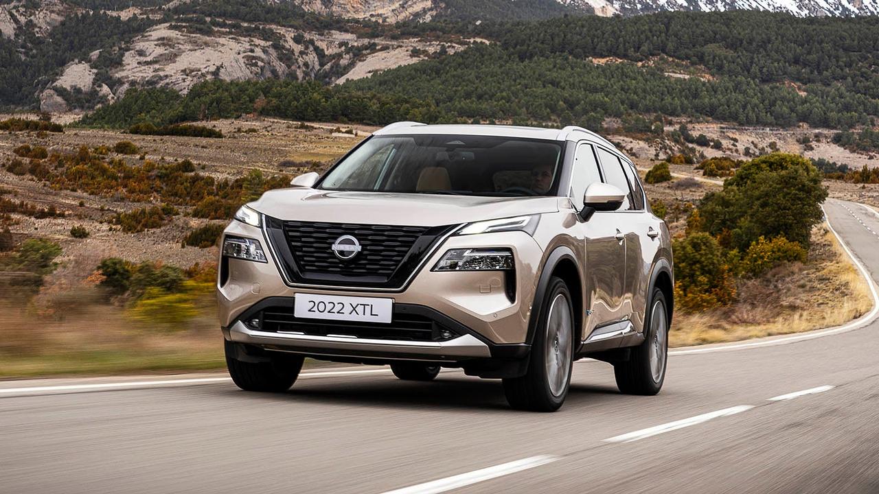 Nissan X-Trail in champagne