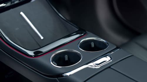 Aion V centre console