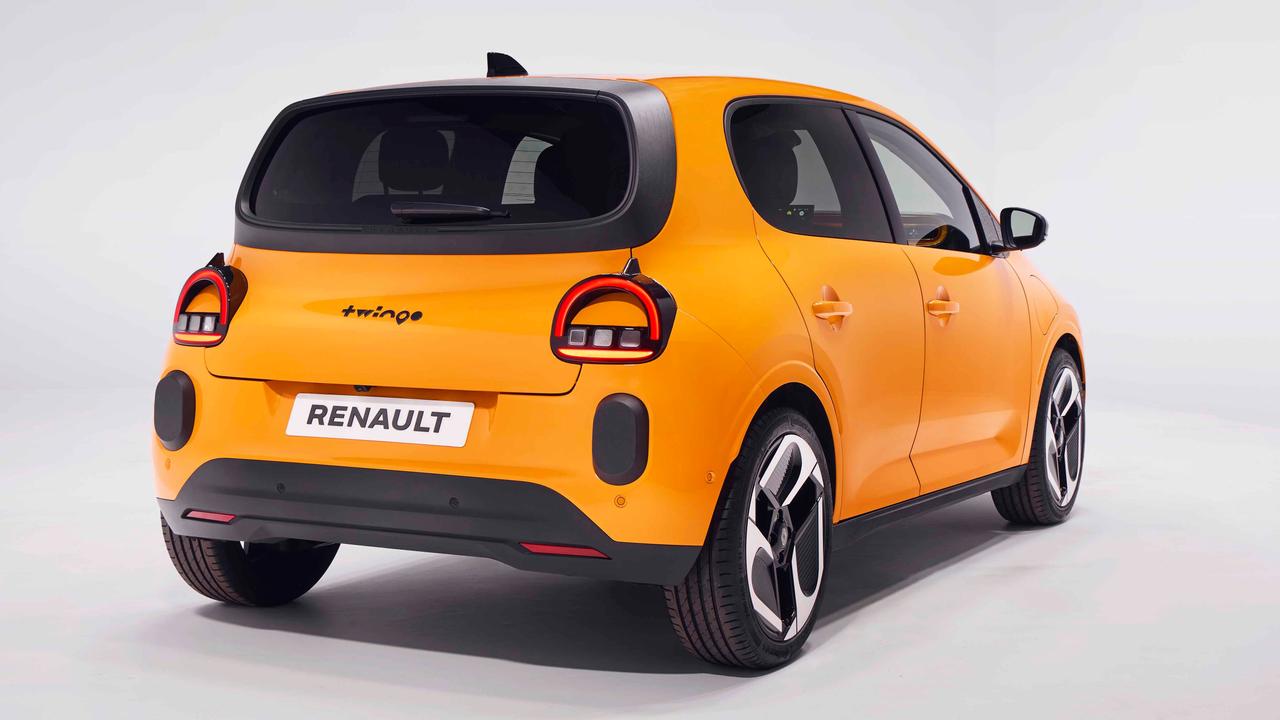 Renault Twingo launch – yellow, rear