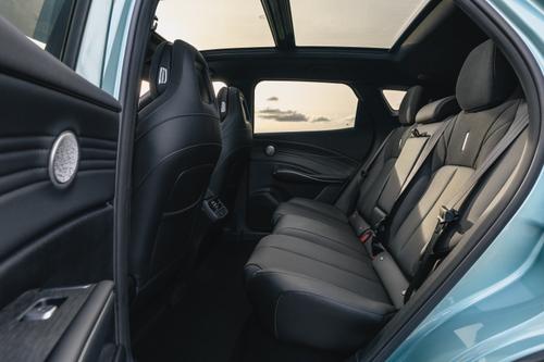 Omoda 7 rear seats