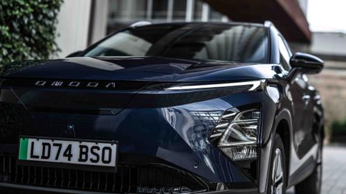 Omoda E5 headlight