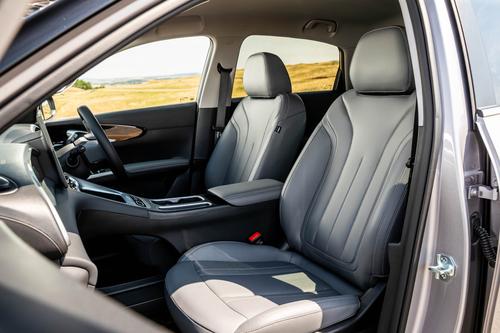 Geely EX2 front seats