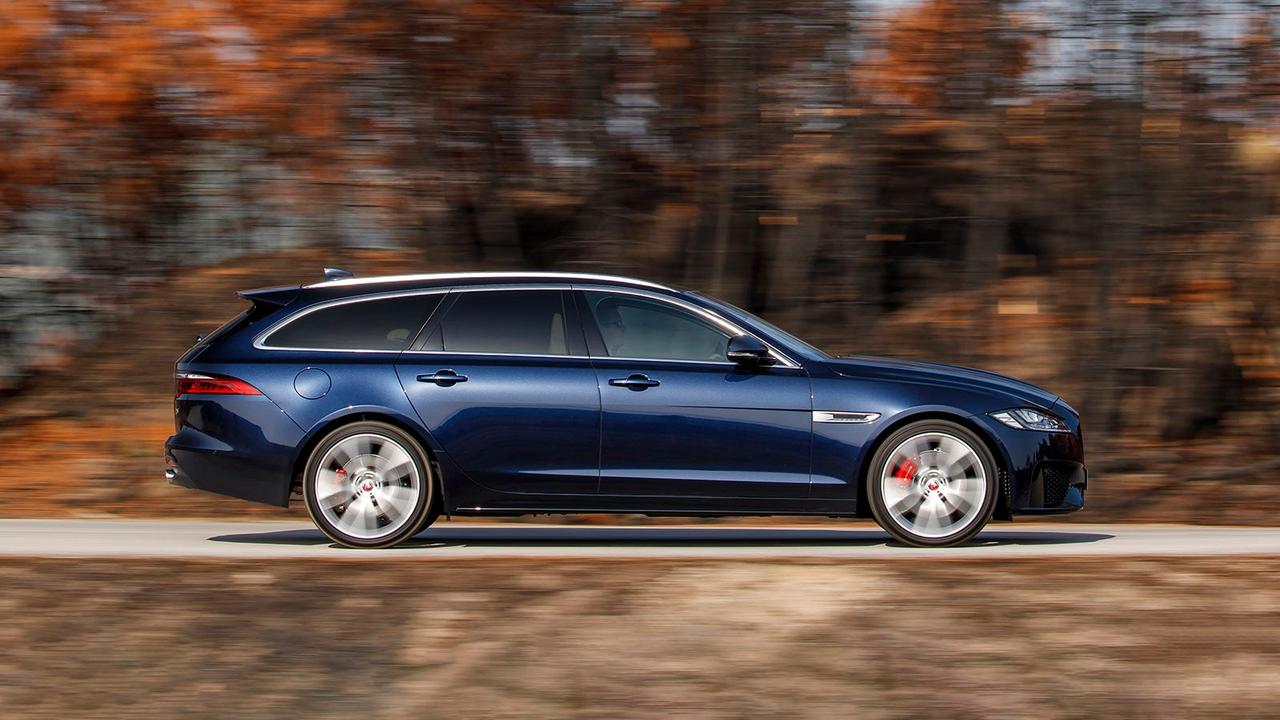 Jaguar XF Sportbrake estate side