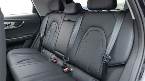Omoda E5 rear seats