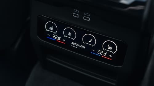 BMW M5 rear seat air con controls
