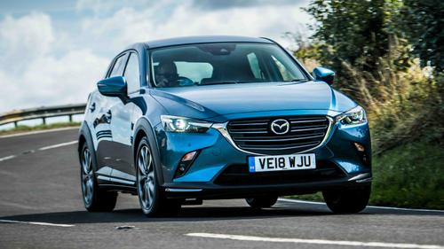 Mazda CX-3 cornering front view