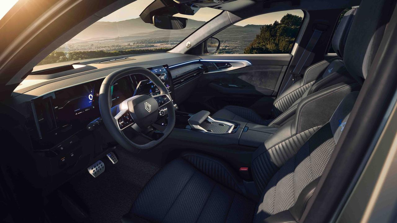 2025 Renault Austral interior