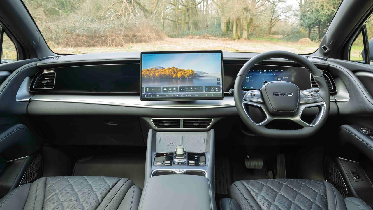 BYD Sealion 7 interior