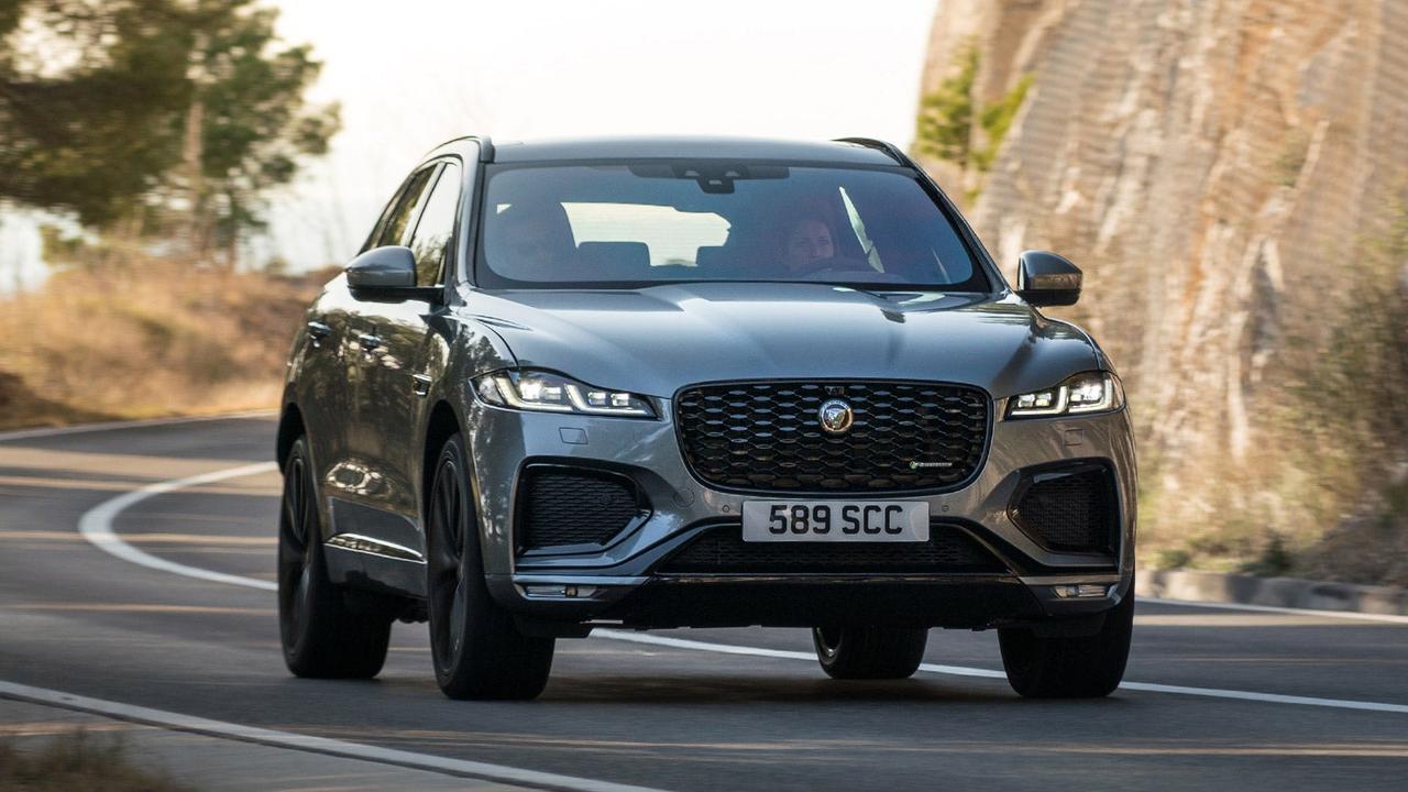 Jaguar F-Pace in grey