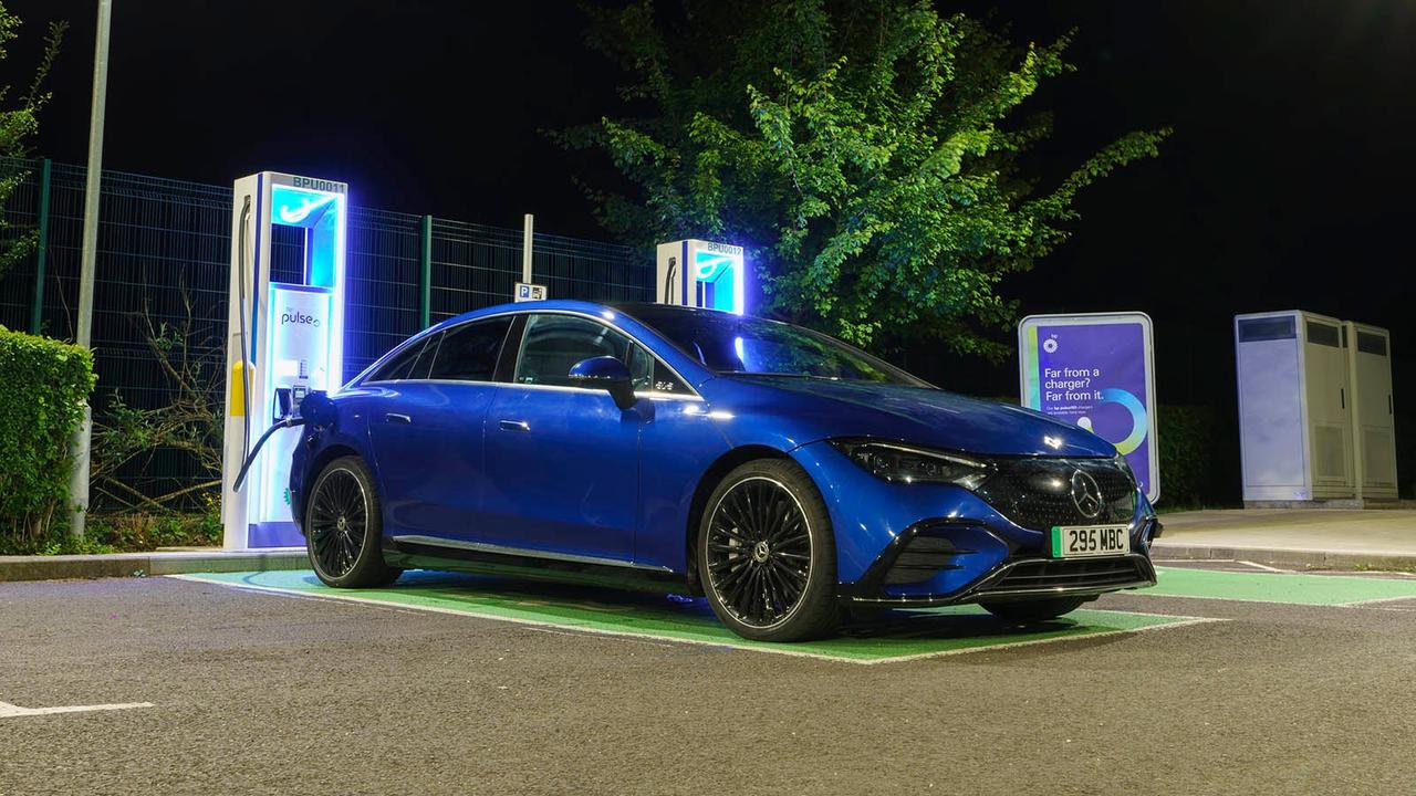 Mercedes EQE charging