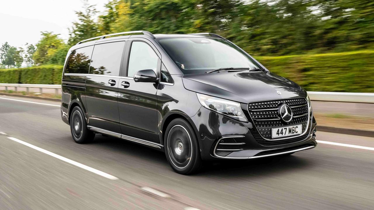 Mercedes V-Class driving