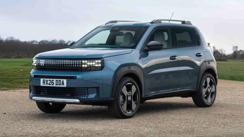 Fiat Grande Panda front/side view