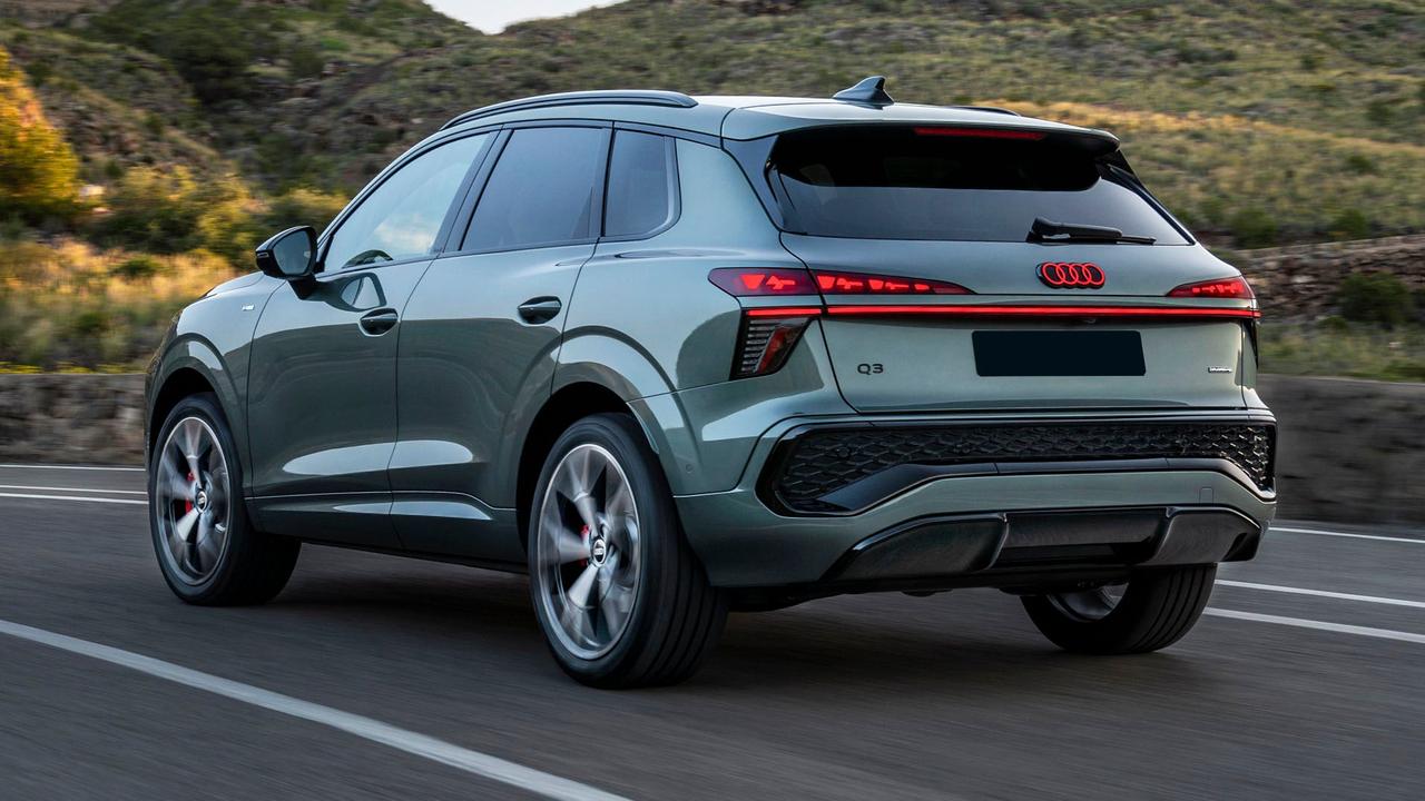 2025 Audi Q3 rear