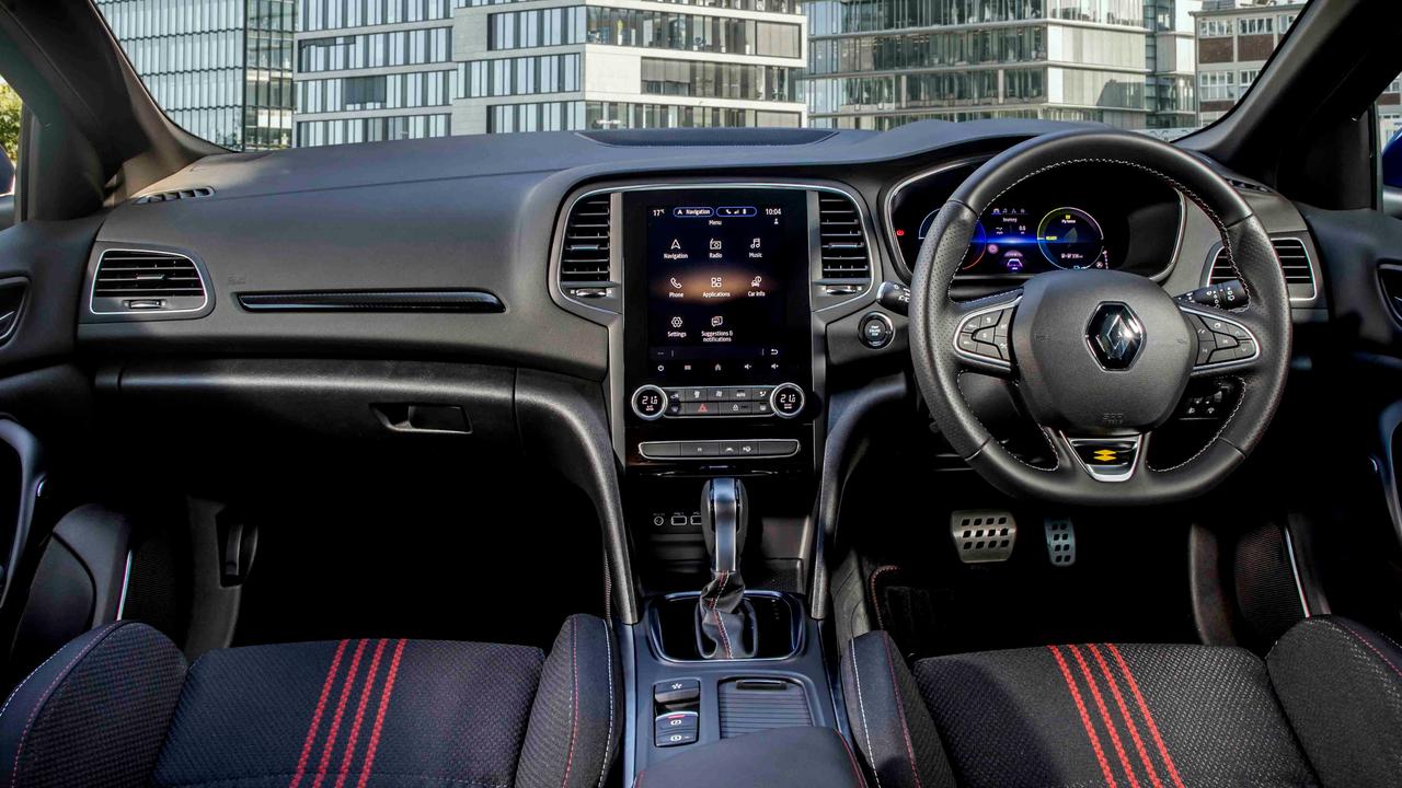 Renault Megane PHEV interior