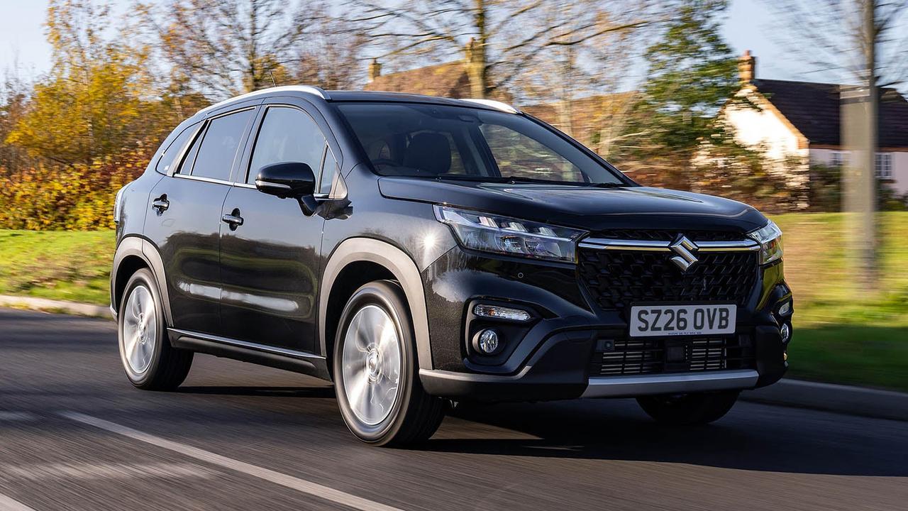 Suzuki S-Cross in black