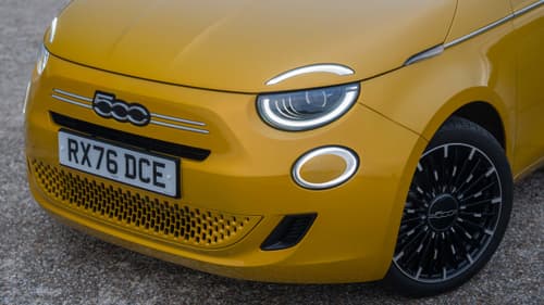 Fiat 500 Hybrid front detail