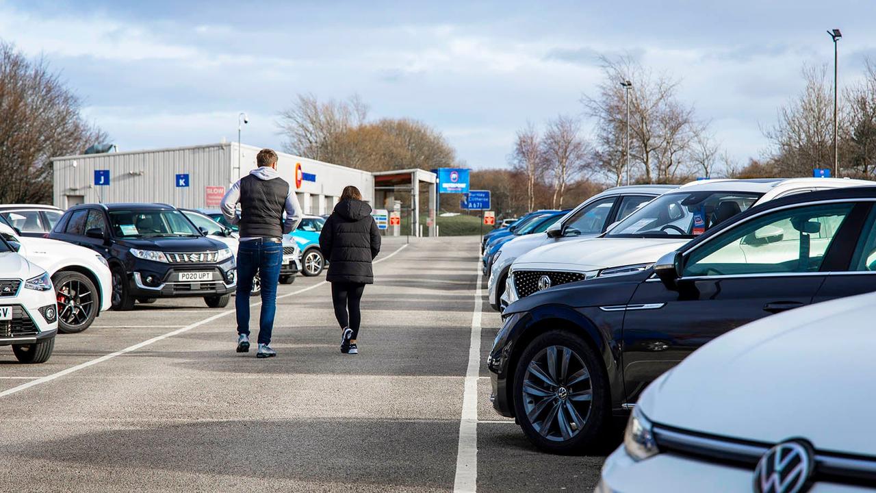 Car shoppers at Motorpoint