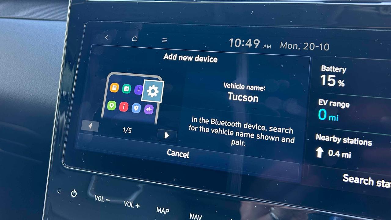 Hyundai Tucson phone pairing screen