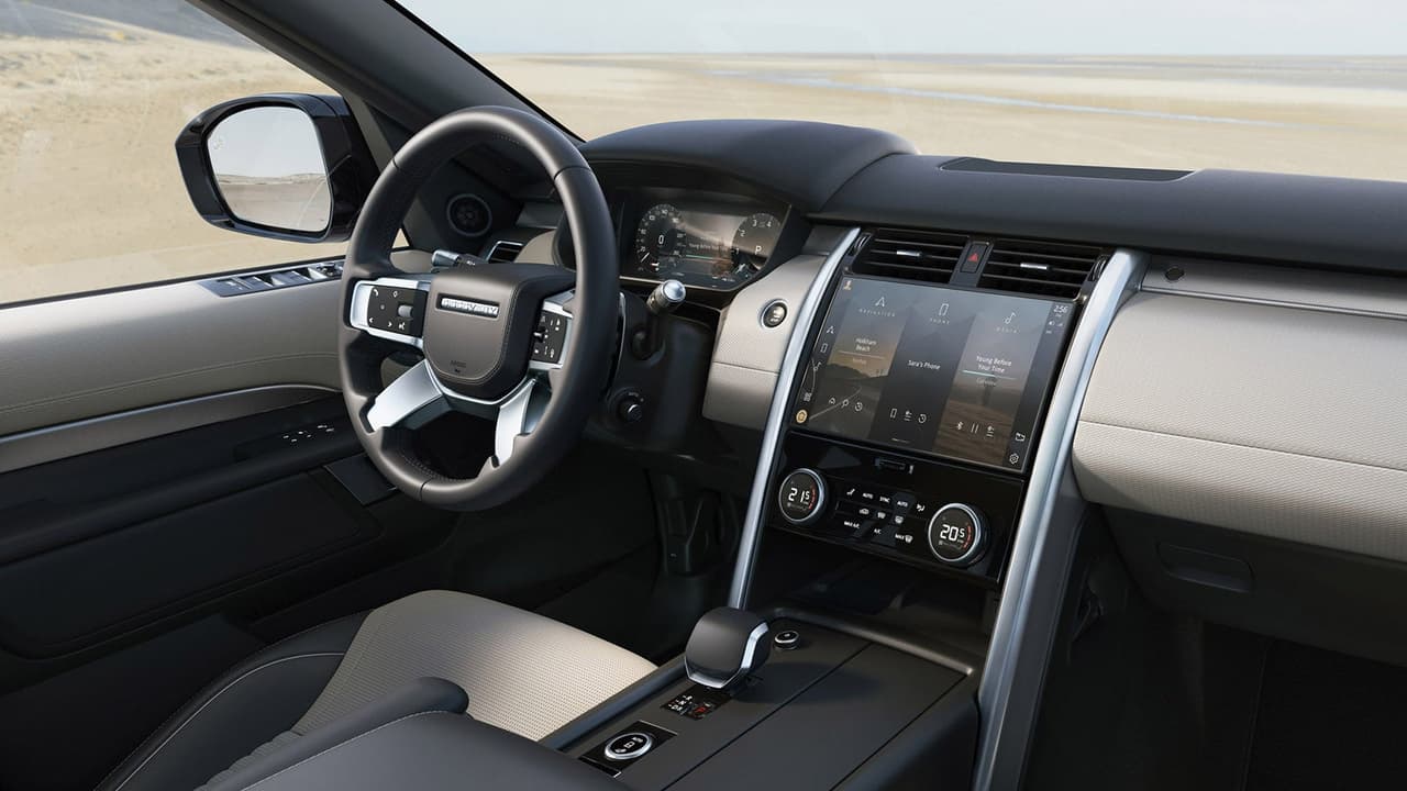 Land Rover Discovery – interior