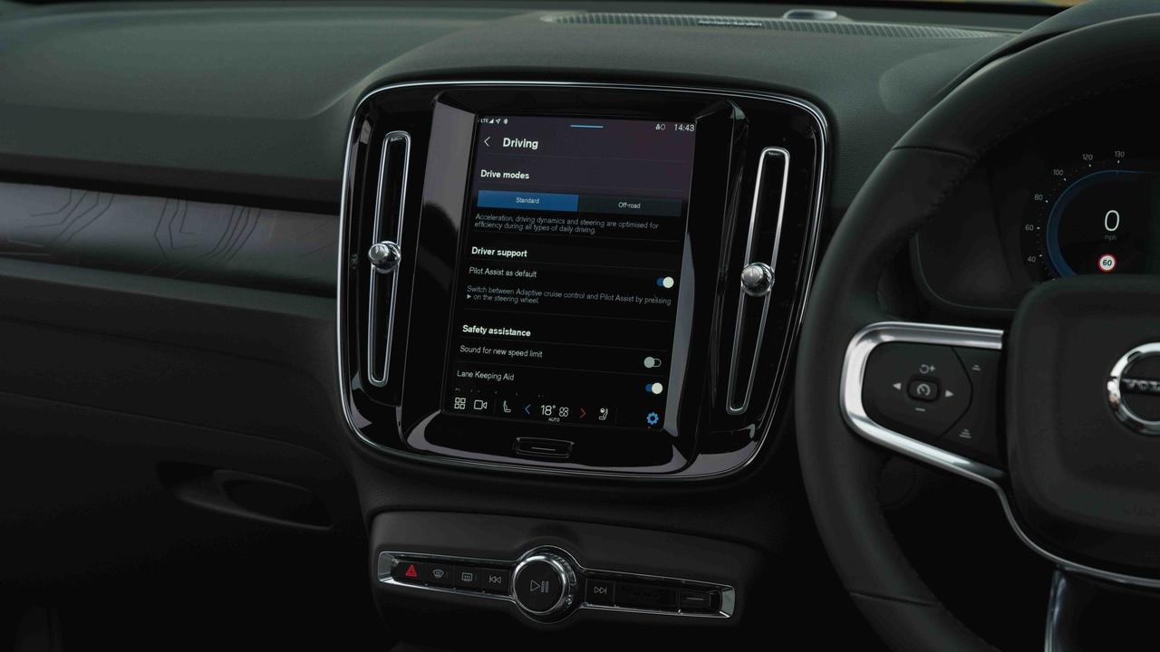Volvo EX40 settings menu