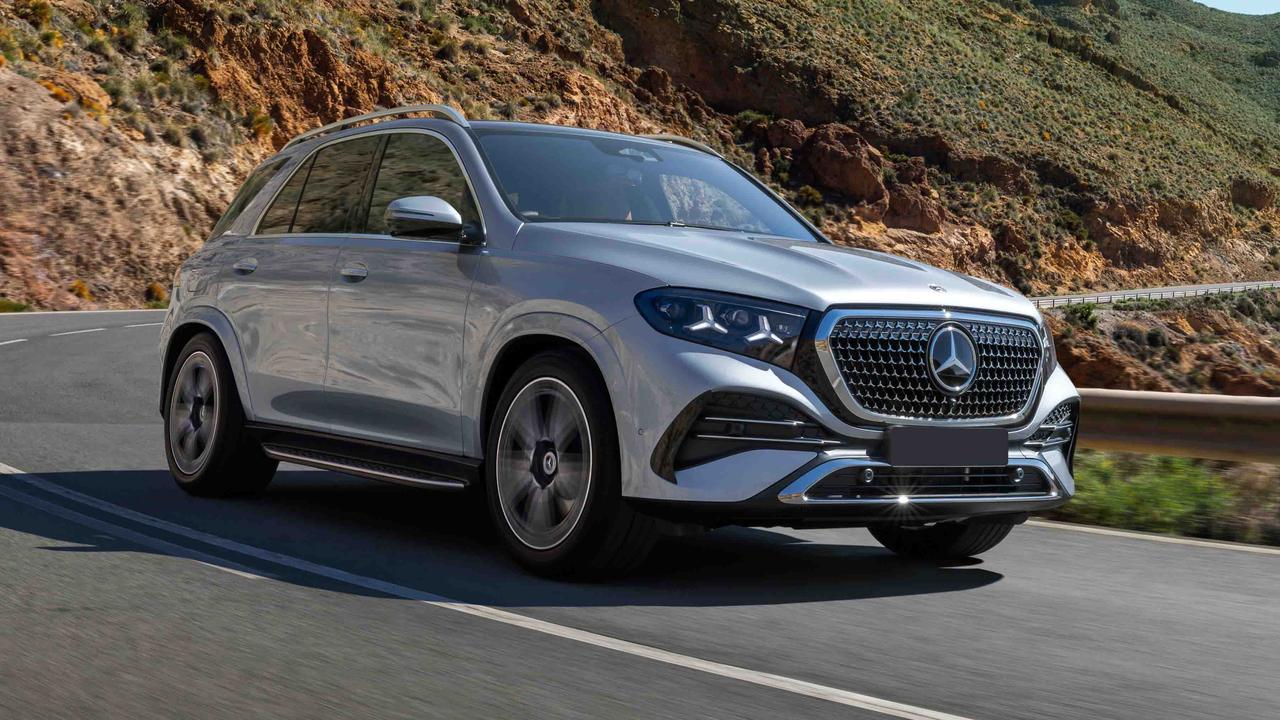 Mercedes GLE driving