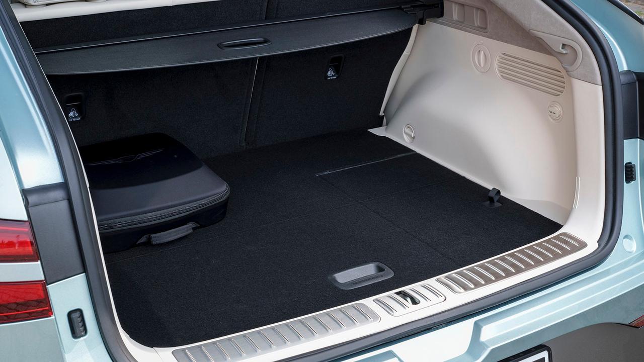 Genesis GV60 review boot space