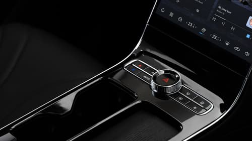 Lepas L8 centre console