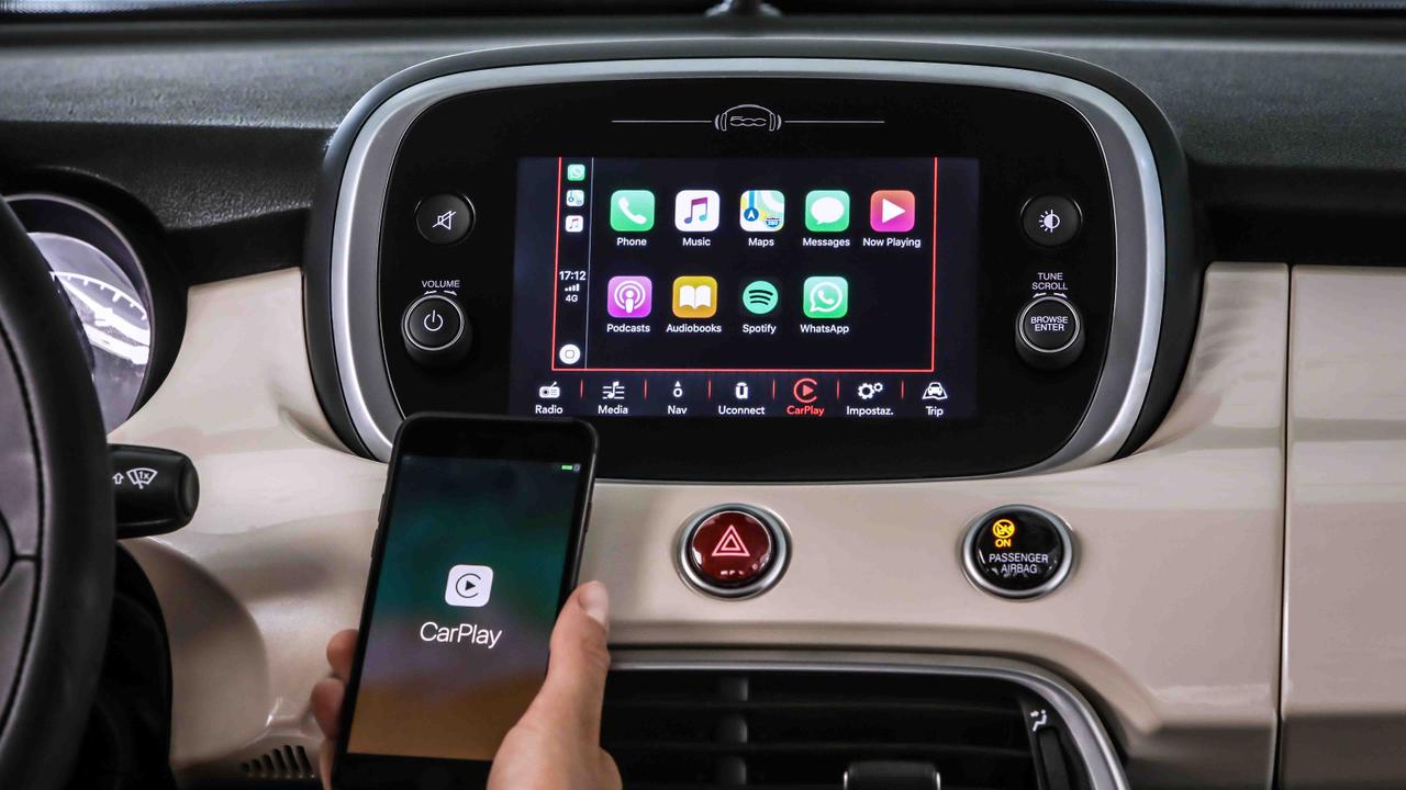 Fiat 500X touchscreen with Apple CarPlay displayed