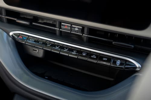 Fiat 500 Hybrid air con buttons