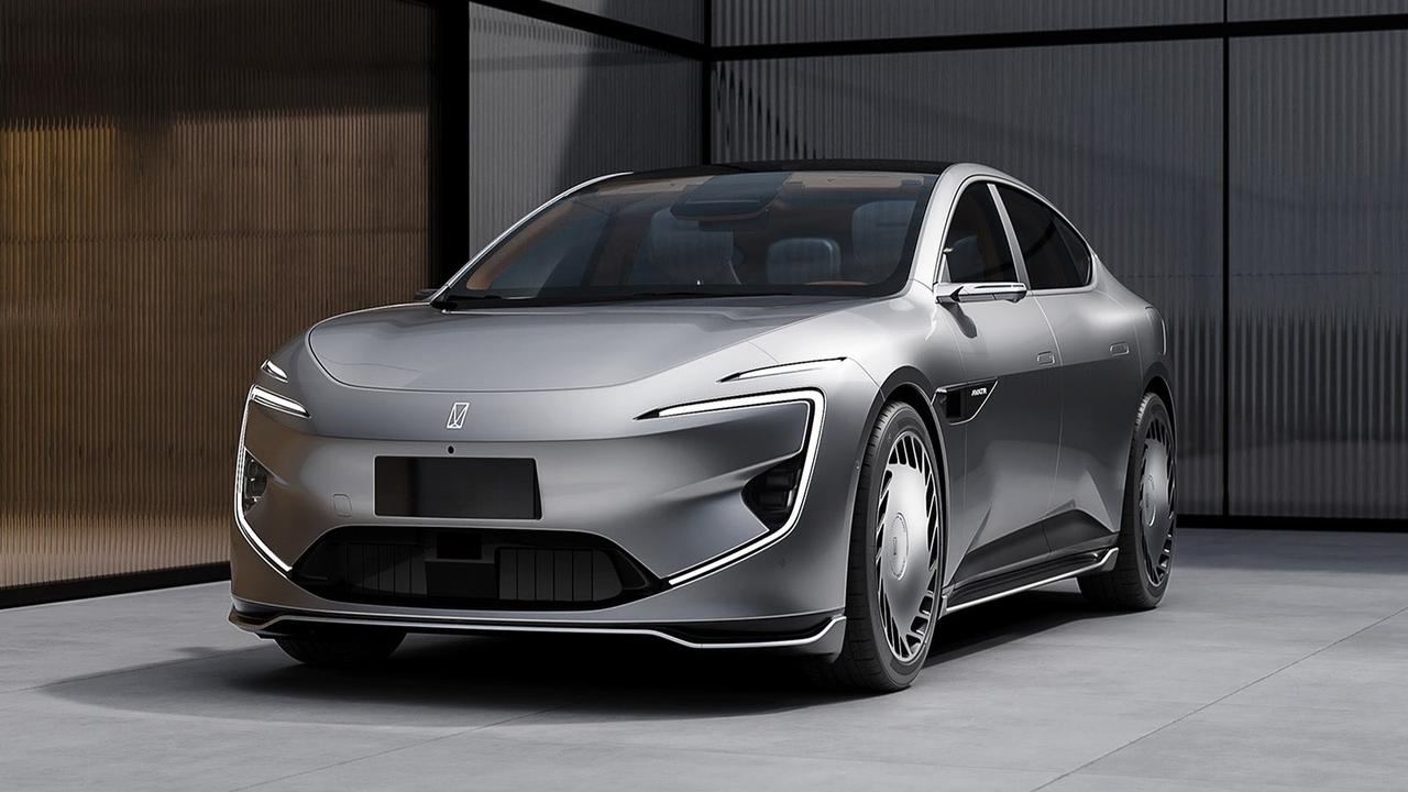 Avatr 12 in grey