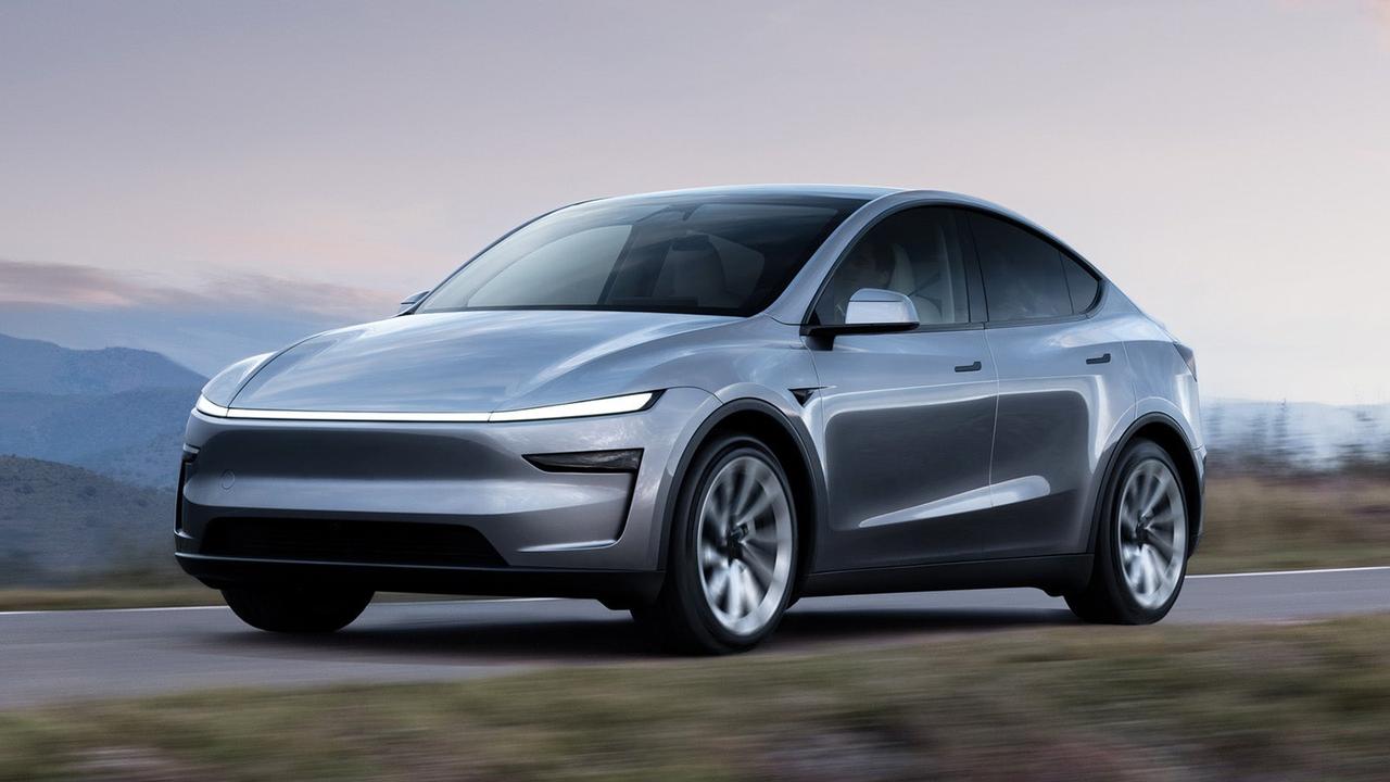 Tesla Model Y in grey (Juniper facelift)