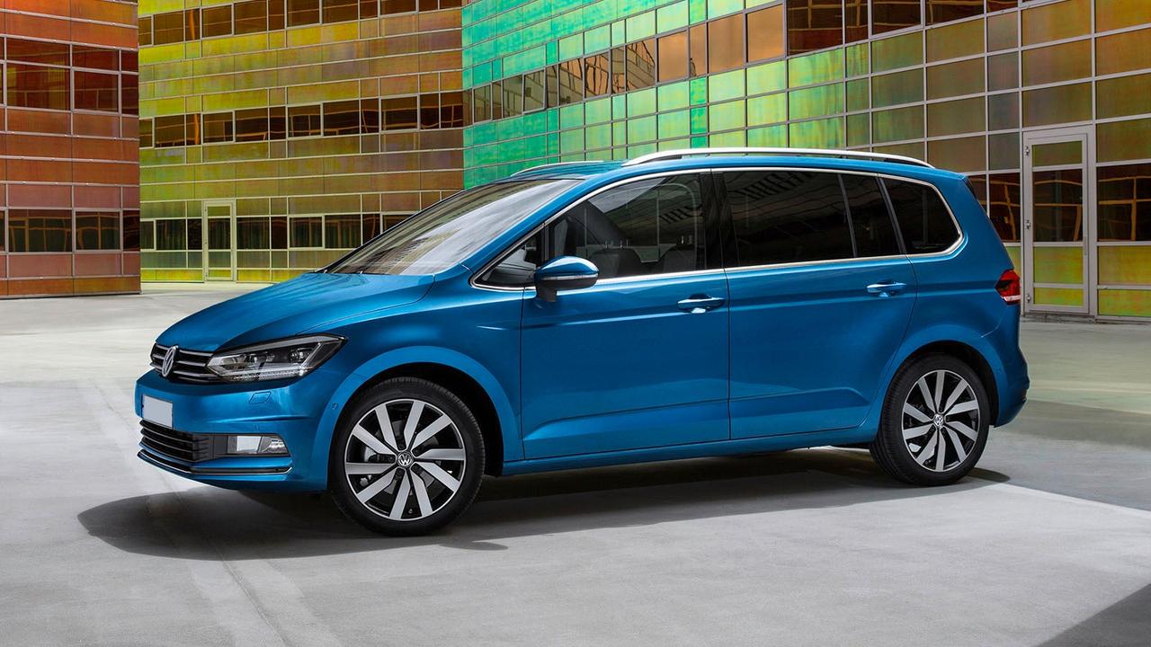 Volkswagen Touran in blue